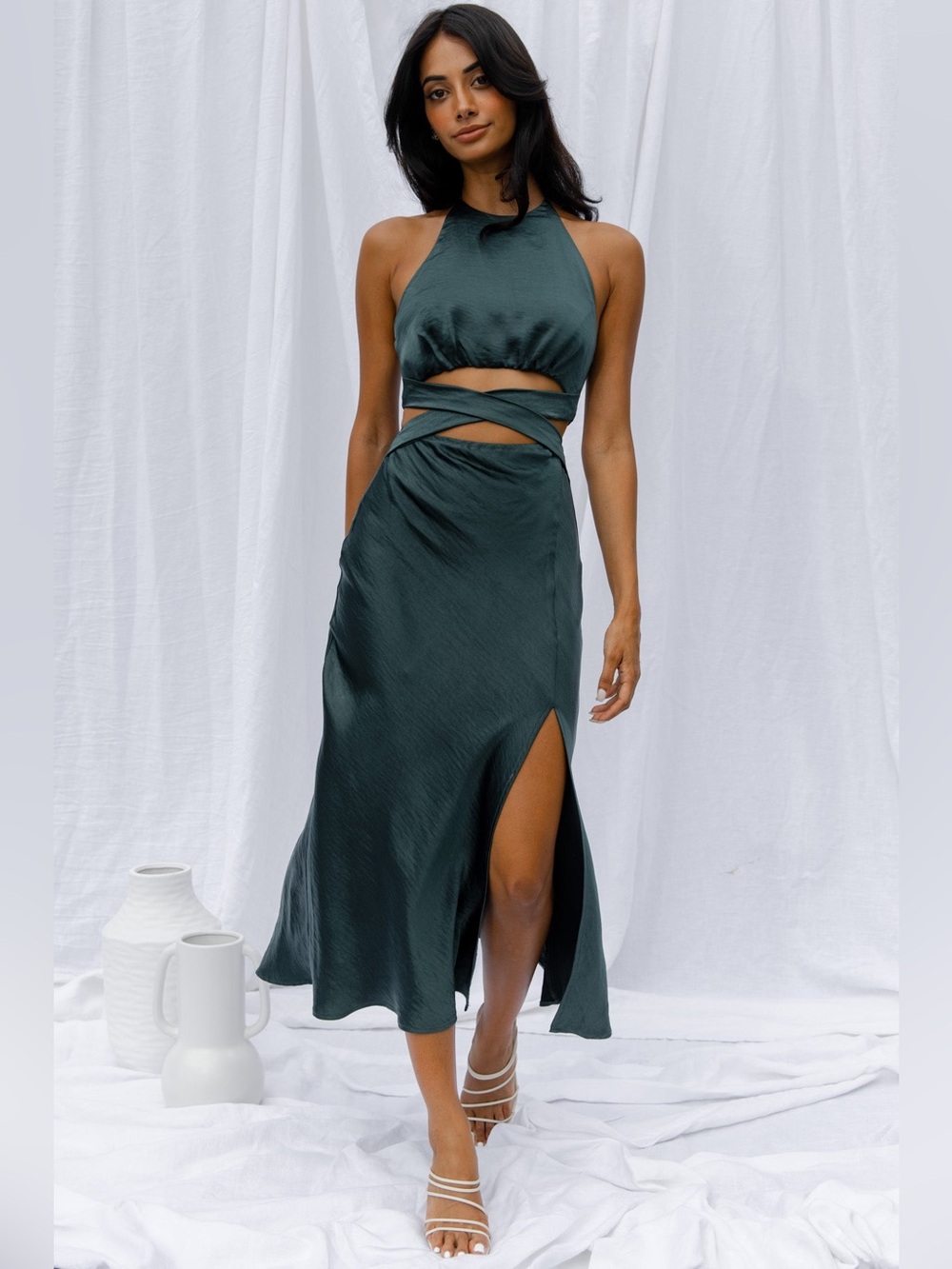 Selfie Leslie - Social Butterfly Cut-Out Waist Midi Dress - Jade Green - Small